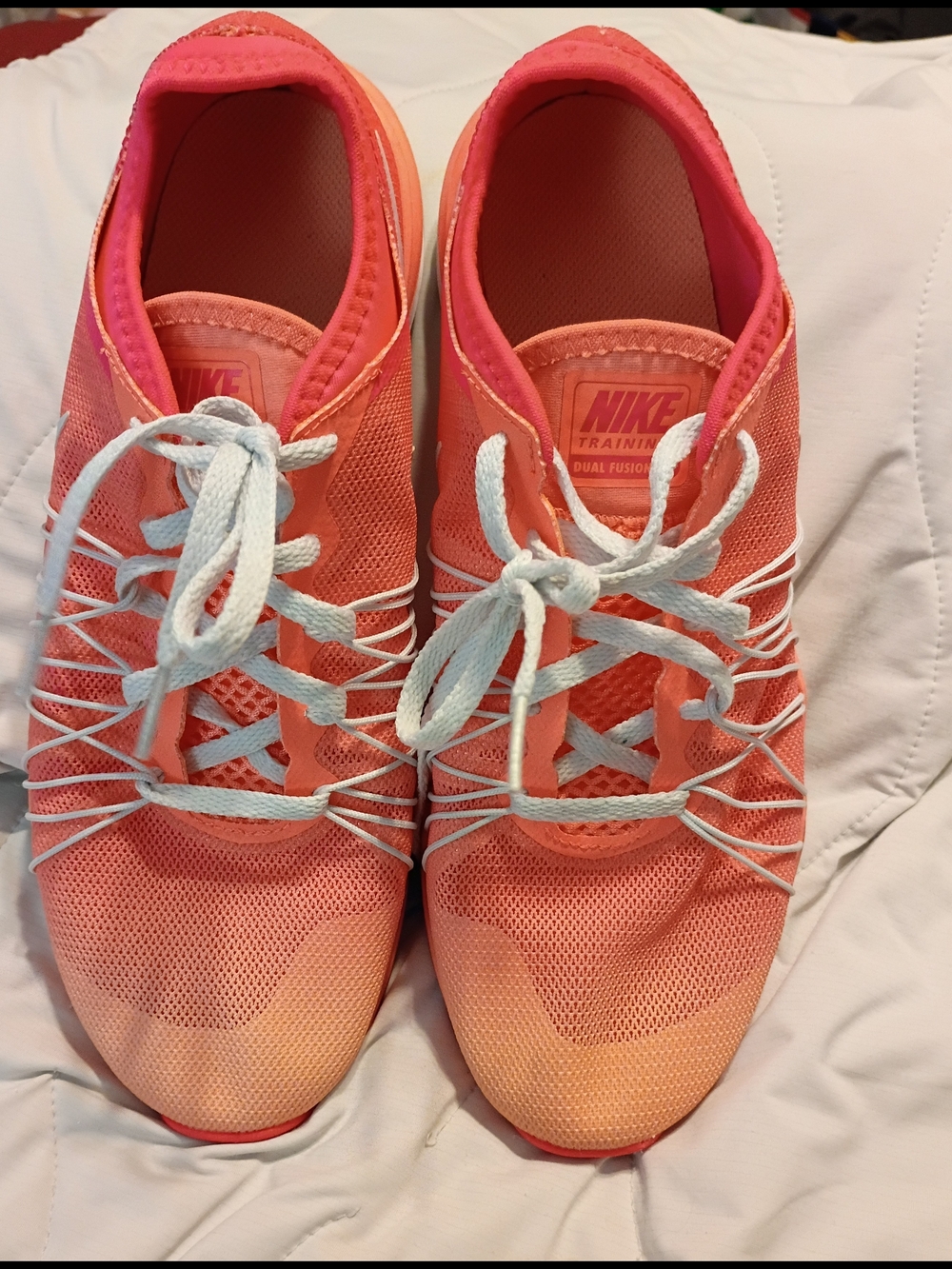Nike Dual Coral/Hot Pink Fusion Hit Women's Training Sneakers Size 8.5
